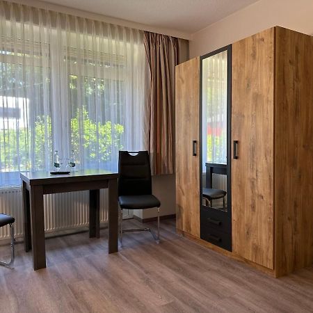 Gaestehaus Lietzow & Stoertebeker Camp ภายนอก รูปภาพ